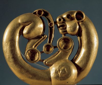 Scythische kunst: gouden plaat met een panter door Scythian Scythian