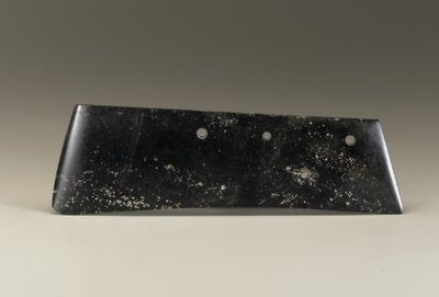 Ceremonieel werktuig (jade) door Shang Dynasty Chinese School