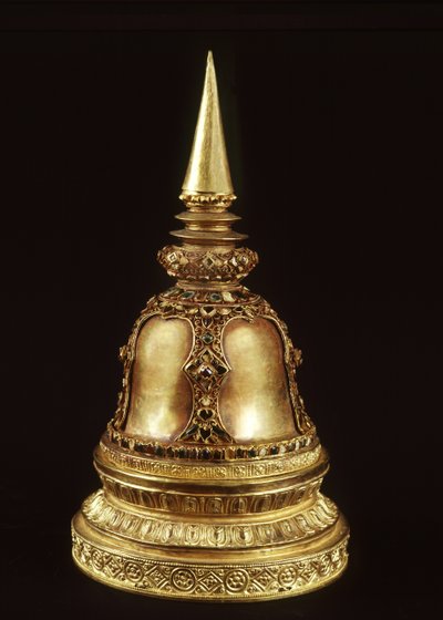 Relikwie in de vorm van een stupa (goud) door Siamese School