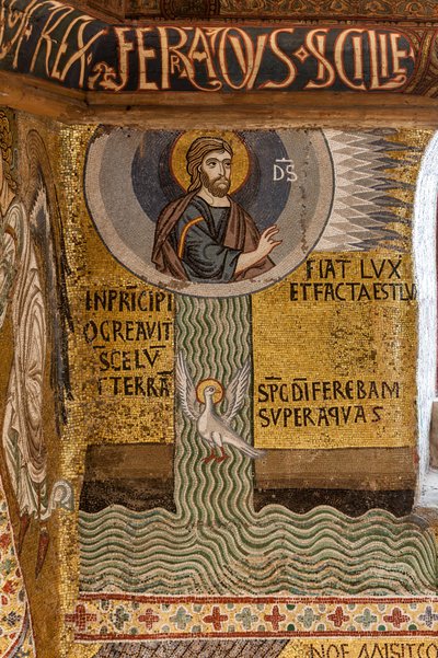 De Palatijnse Kapel (Basiliek), cyclus van mozaïeken over het Oude Testament, cyclus van de Schepping: "Fiat Lux God creëert het Licht en scheidt de Wateren", XII eeuw door Sicilian School