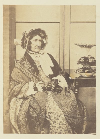 [Portret van zittende vrouw]. door Sir John Joscelyn Coghill