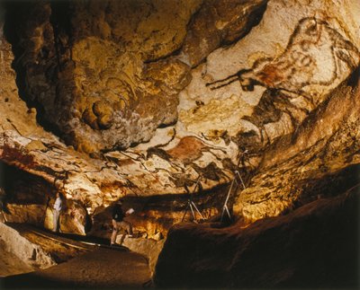 De Mythische Eenhoorn van Lascaux en andere Lascaux schilderingen van meer dan 17.000 jaar geleden door Sisse Brimberg