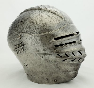 Armet Aangepast voor Mortuarium Gebruik door South German School