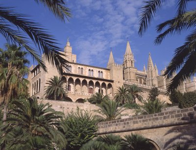 Zicht op het Almudaina-paleis, Palma de Mallorca door Spanish School