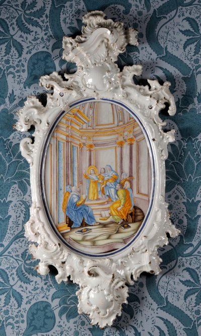 Wandplaat, Alcora Keramiekfabriek, c.1750 door Spanish School