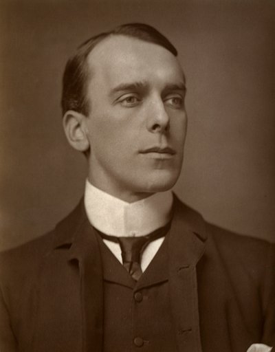 E.S. Willard, Britse acteur door St James