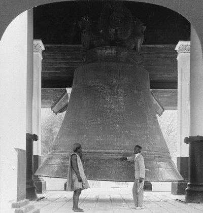 Grootste perfecte bel ter wereld, Mingun, Birma, 1908 door Stereo Travel Co