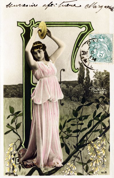 F: Mlle Beauregard, artiest uit de jaren 1900 - alfabet in ansichtkaart door Studio Reutlinger