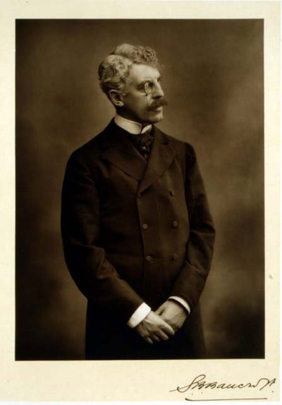 Sir Squire Bancroft (1841-1926), acteur en theatermanager, portretfoto door Studio Walery