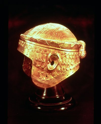 Electrum Helm van Koning Mes-Kalem-Dug, ca. 2500-2400 v.Chr. (geslagen goud) door Sumerian