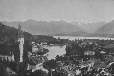 Thun, het Meer en de Alpen door Swiss Photographer