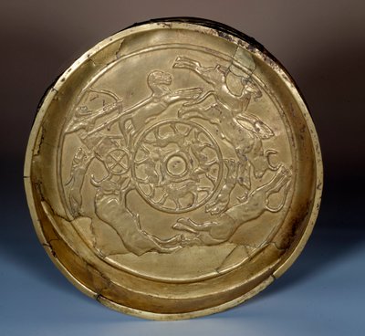 Oosterse Kunst: jachtpatere in goud, rond 1200 v.Chr. gemaakt in Syrië door Syrian Syrian