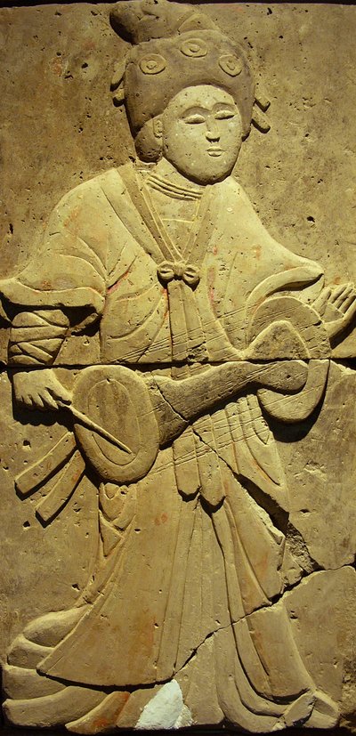 Terracotta stele met muzikant, Tang-dynastie door Tang Dynasty Chinese School