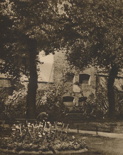 Plaats van de Marshalsea-gevangenis vanaf het kerkhof van St. Georges, Southwark, ca. 1935 door Taylor