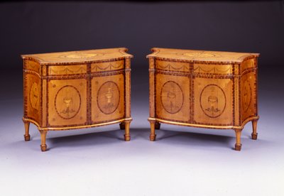 Een paar George III commodes door Thomas Chippendale