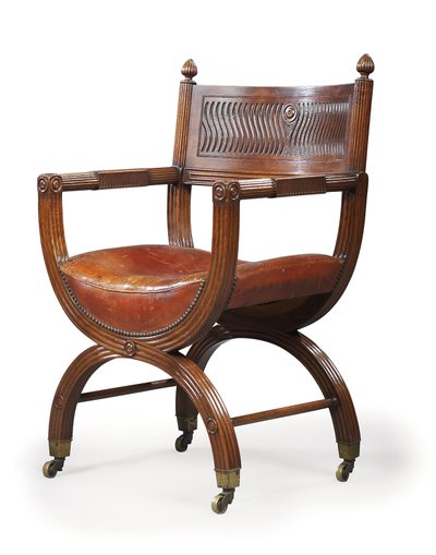 Laat-Victoriaanse mahonie X-frame fauteuil, toegeschreven aan Marsh, Jones & Cribb, naar een ontwerp van Thomas Hope, ca. 1880 door Thomas Hope