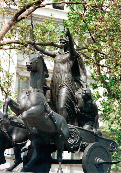 Standbeeld van Boudicca en haar dochters in een strijdwagen, Thames Embankment, Londen, 19e eeuw door Thomas Thornycroft