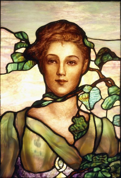 Een glas-in-lood portretvenster, ca. 1900 door Tiffany Studios
