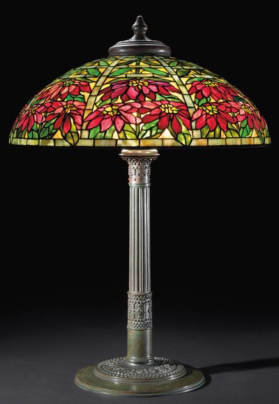 Poinsettia tafellamp, ca. 1910 door Tiffany and Company