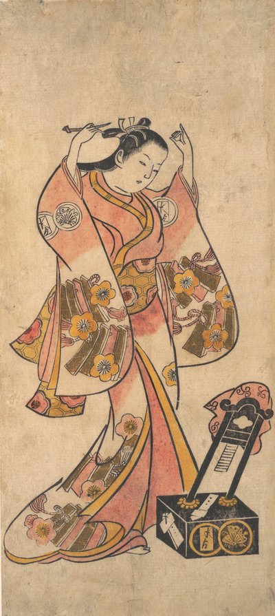 Sanjo Kantaro als een vrouw die haar haar voor een lakspiegel arrangeert, voor 1763 door Torii Kiyomasu II.