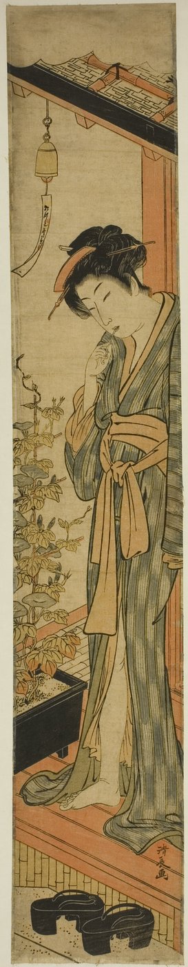 Vrouw bewondert ochtendglorieën terwijl ze haar tanden poetst door Torii Kiyonaga