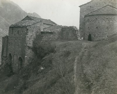 Abdij van San Pietro al Monte, Civate, Lombardije, Italië, foto door Ugo Monneret de Villard, circa 1910 door Ugo Monneret de Villard