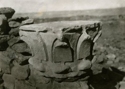Kapiteel in de tombe van Seih 
