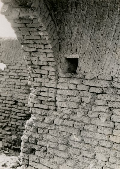 Ruïnes van kerk in woestijn, detail van pendentie voor koepel, Adindan, Egypte, foto door Ugo Monneret de Villard door Ugo Monneret de Villard