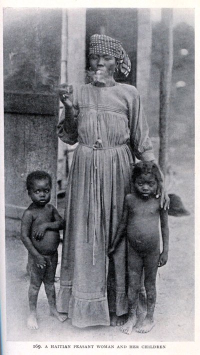 19345N HAITI Haïtiaanse boer door Unbekannt