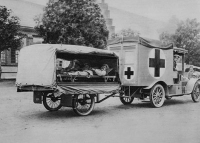 Een Duitse ambulance, Oostfront, Eerste Wereldoorlog, 1915 door Unbekannt