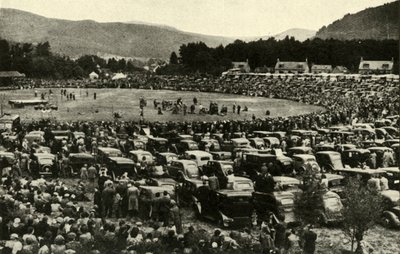 Een Highland Gathering in Braemar, ca. 1948 door Unbekannt