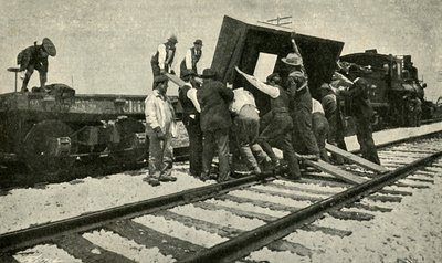 Een speciale goederentrein neemt het op de rails, 1901 door Unbekannt