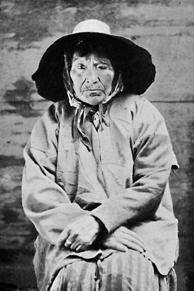 Een Tlingit-vrouw uit Alaska, 1912 door Unbekannt