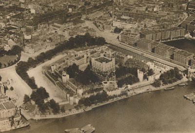 Een Uitzicht op Zijn Onvoorstelbare Vesting Door Willem de Veroveraar: De Toren vanuit de Lucht, ca. 1935 door Unbekannt