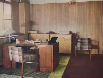 Een privé kantoor ontworpen en uitgevoerd door Gordon Russell Ltd., Broadway Worcs en Londen, 1935 door Unbekannt