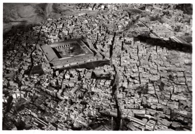 Luchtfoto van Oud Caïro, Egypte, vanuit een Zeppelin, 1931-1933 door Unbekannt
