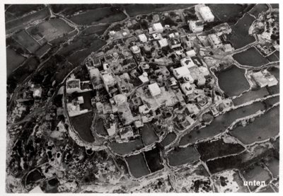 Luchtfoto van de hoogten rond Jeruzalem, Palestina, vanuit een Zeppelin, 1931-1933 door Unbekannt