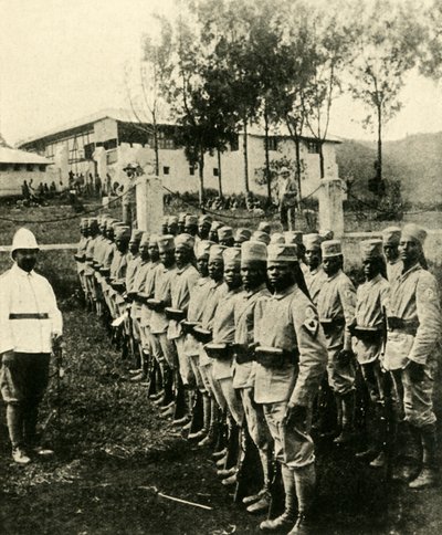 Afrikaanse soldaten vechten voor Duitsland, Eerste Wereldoorlog, 1914, ca. 1920 door Unbekannt