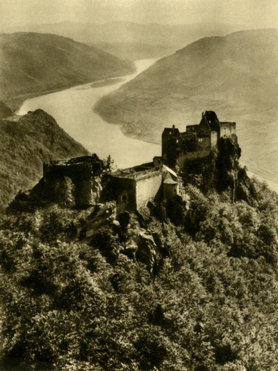 Kasteel Aggstein, Wachau, Neder-Oostenrijk, ca. 1935 door Unbekannt