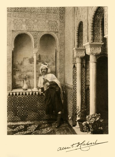 Albert Frederick Calvert in het Alhambra, Granada, Spanje, 1907 door Unbekannt