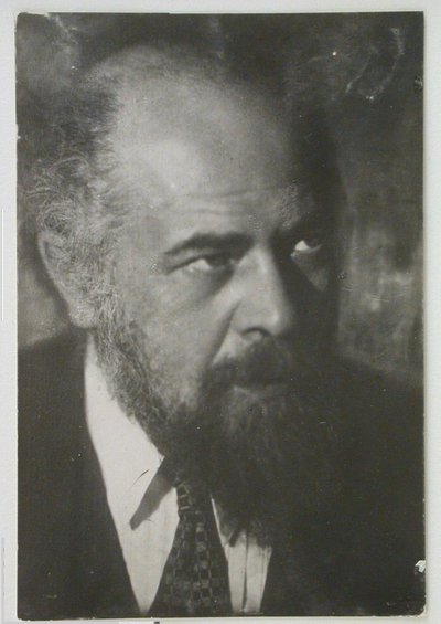 Alexander Aleksandrovich Vesnin 1883-1959 door Unbekannt