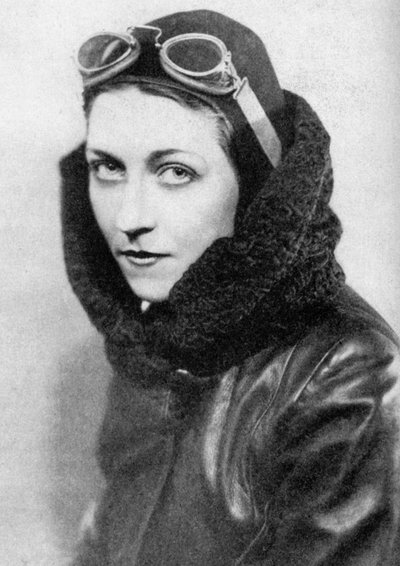 Amy Johnson, piloot, ca. 1930s, 1936 door Unbekannt