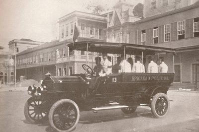 Een Automobiel van de Militaire Politie, 1914 door Unbekannt