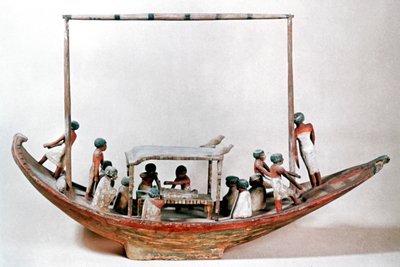 Oud-Egyptisch model van een boot die een mummie naar zijn graf vervoert door Unbekannt