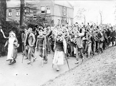 Wapenstilstandsparade bij het Amerikaanse Ziekenhuis in Dartford door Unbekannt