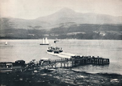 Arran - Brodick Pier en Goatfell, 1895 door Unbekannt