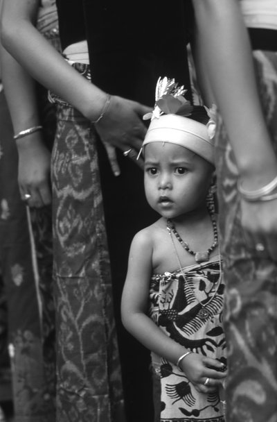 Bali Aga kind (zwart-wit foto) door Unbekannt