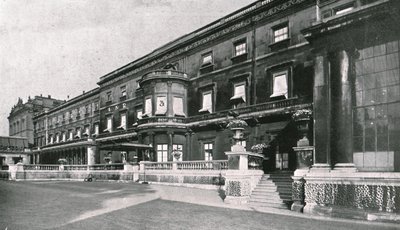 Buckingham Palace...de kamer waar de koning stierf, 1910 door Unbekannt