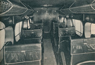 Cabine van een De Havilland DH86B dubbeldekker, ca. 1934-1937 door Unbekannt