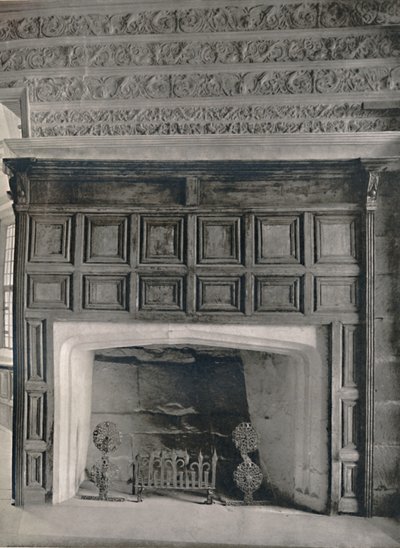 Schouw in de eetkamer, Haddon Hall, Derbyshire door Unbekannt